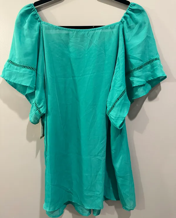 + Blouse - Image 2