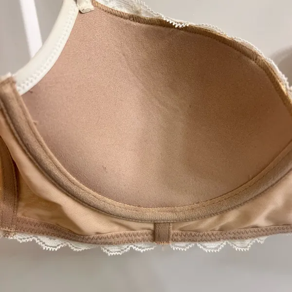 Aerie‎ Cream Lace Bra with Underwire and Scalloped Edging - Image 7