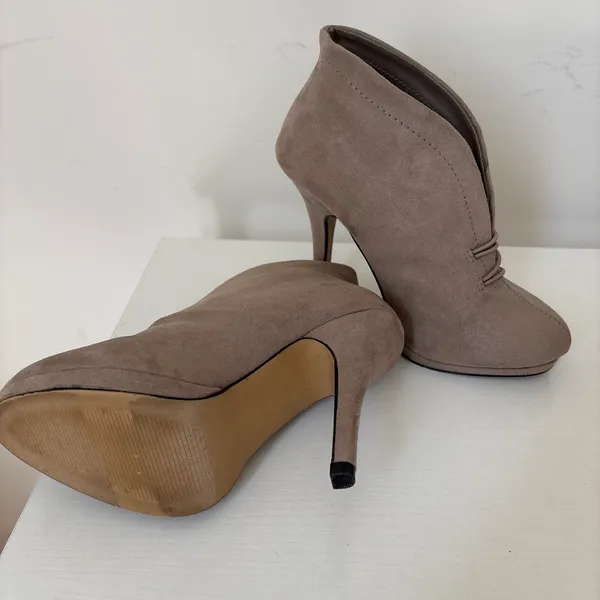 Apt.9 ankle boots  - Image 4