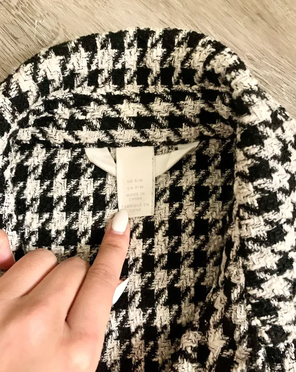 H&M Houndstooth Oversized Jacket Size S/M - Image 5