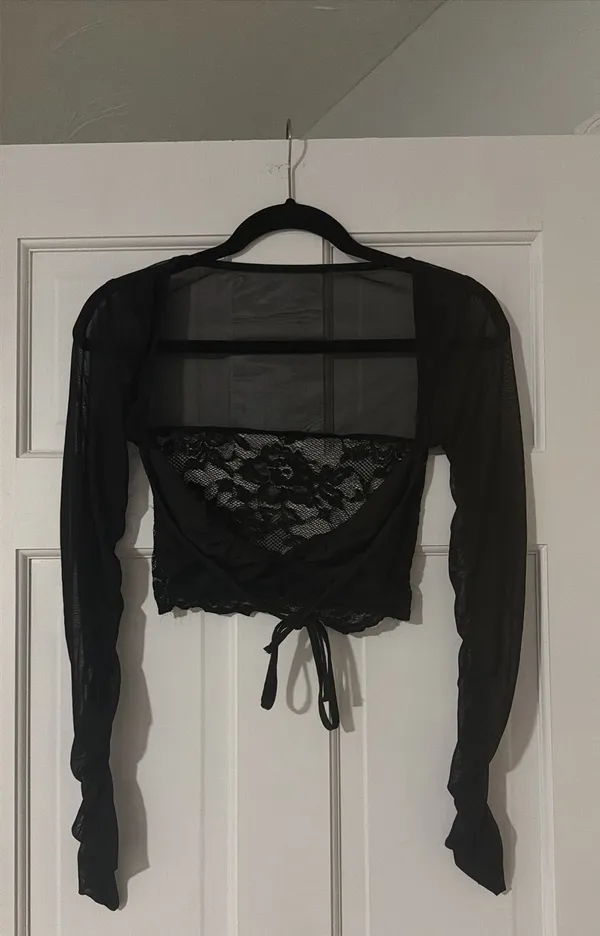 Woman’s Top Black - Image 3