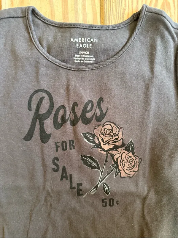 American Eagle Outfitters "Roses for Sale" graphic t-shirt size s - Image 2