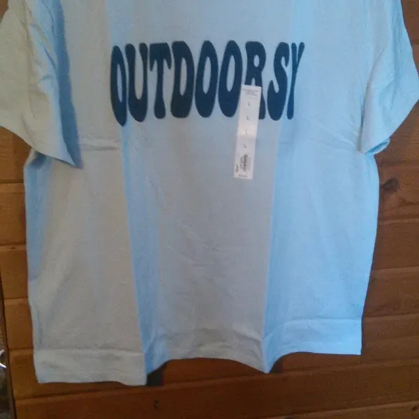 Brand New Kohl's Outdoorsy Tee-Shirt (Size L) - Image 2