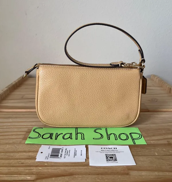 Coach Nolita 19 - Image 3