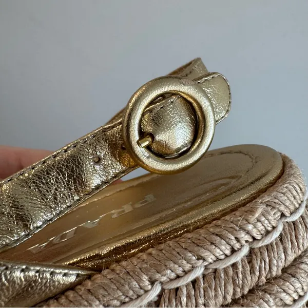 Prada Strappy Gold Leather Platform Espadrilles‎ Size 37.5 - Image 9