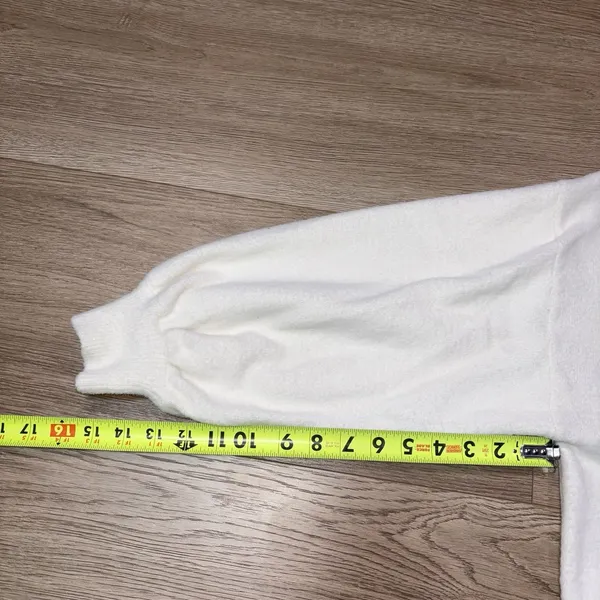 Le Lis Women's White Sweater With Ties Large - Image 6