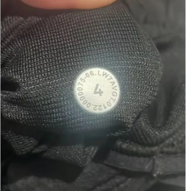 Lululemon Black Hotty Hot Long Shorts 4" - Image 6