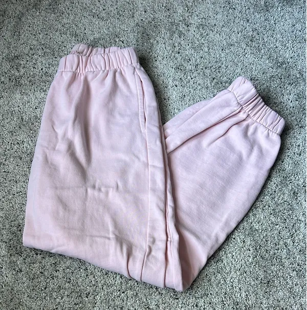 Brandy Melville Rosa Sweatpants - Image 2
