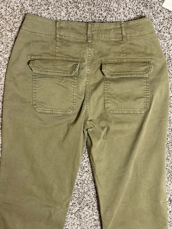 Pilcro Olive Green Utility Straight Leg Crop Pants Size 25 - Image 4