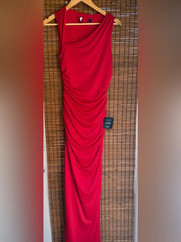 Lulus Enticing Darling Red Asymmetrical Ruched Maxi Dress NWT Small $79 - Image 2