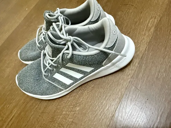 Adidas Cloudfoam Grey Athletic Running Shoes Womens Size 7 - Image 4