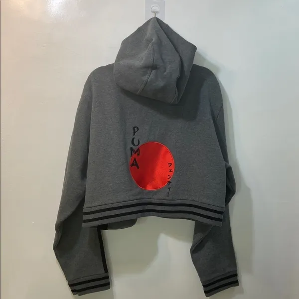 Puma Fenty By Rihanna Grey Rising Sun Lace-Up Cropped Hoodie.Size-Medium - Image 2
