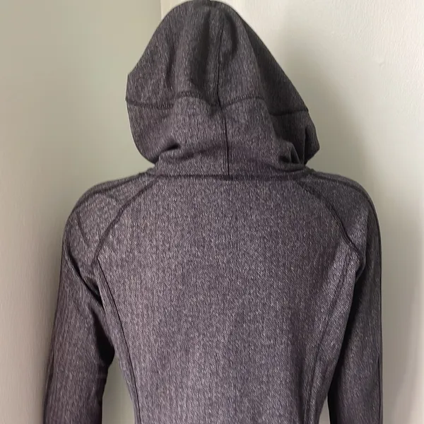 Lululemon Think Fast Pullover Herringbone size 10 - Image 15