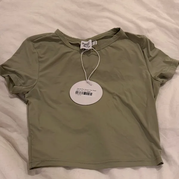 Princess Polly handa eco nylon top sage size 6 - Image 2