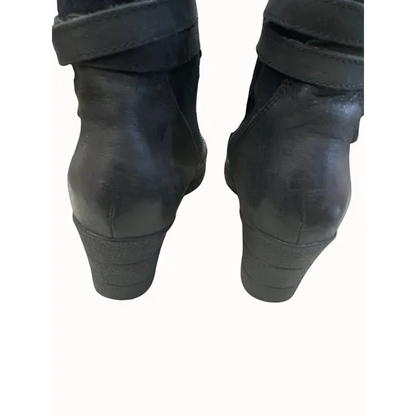UGG Australia women’s black leather suede knee high boots size 7 SKU 5036 - Image 5