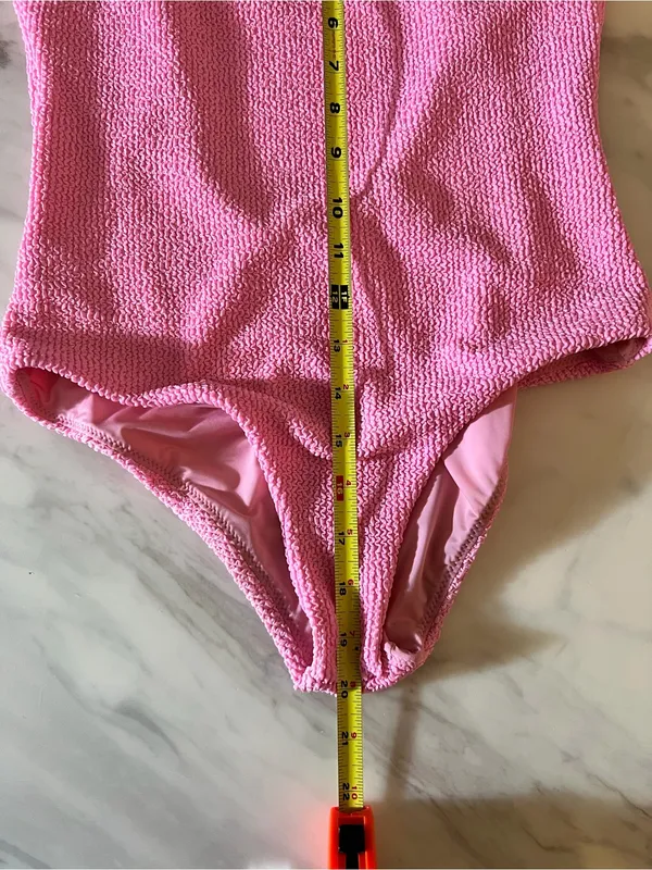 It’s Now Cool Pink Crinkle One Piece Swimsuit Women’s M Low Back Scoop Neck - Image 5