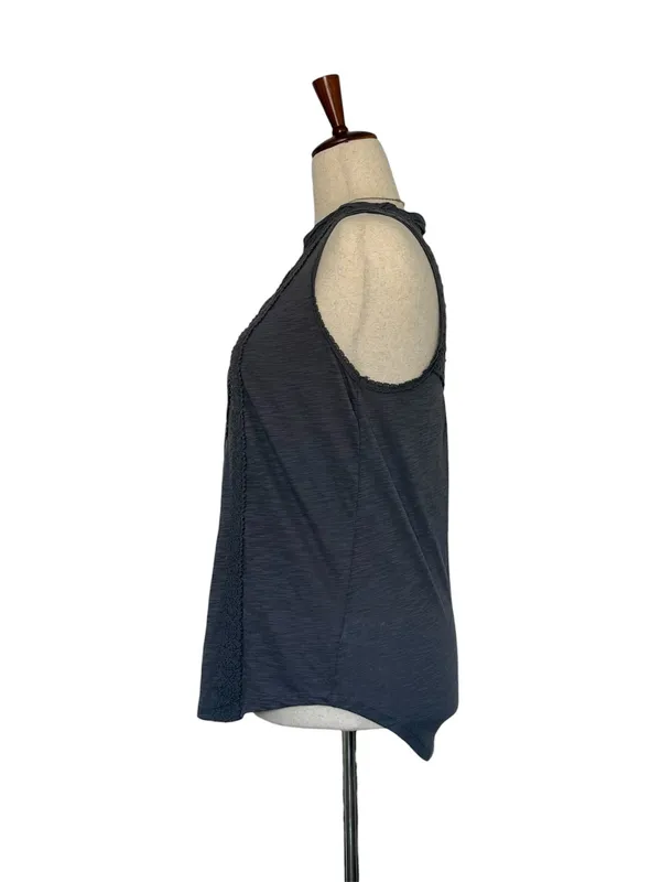 Meadow Rue Anthropologie Sz M Gray Sleeveless Blouse Crochet Lace Trim Cotton Top⁠ - Image 4
