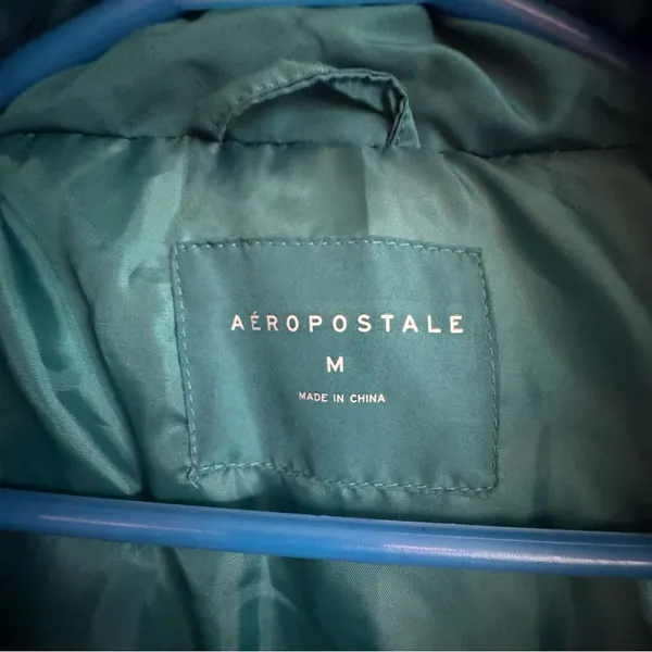 Aeropostale Teal Women's Puffer Vest Size Medium - Image 4