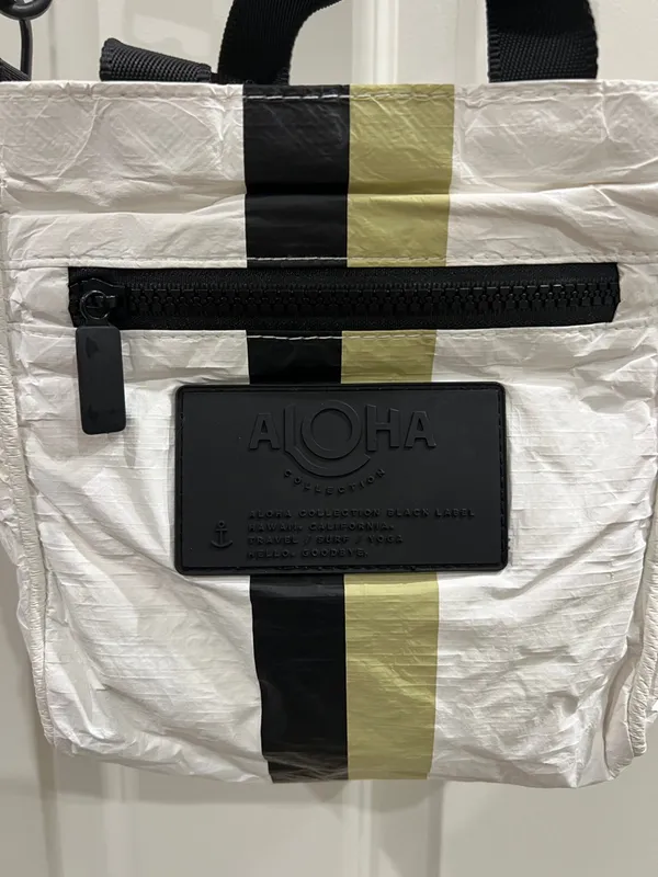 Aloha Collection Le Voyageur crossbody- Lux- sold out online - Image 4