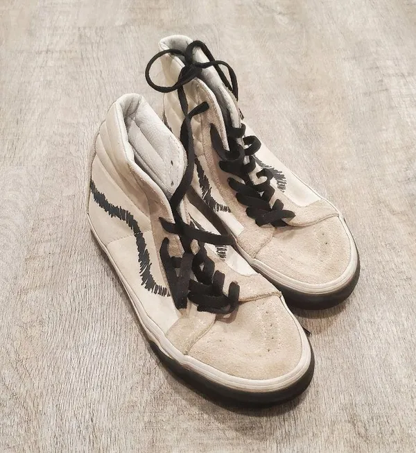 Vans SK8 Hi Reissue DIY Black/True White Unisex Skate Shoes Size 5 (M) 6½ (W) - Image 3