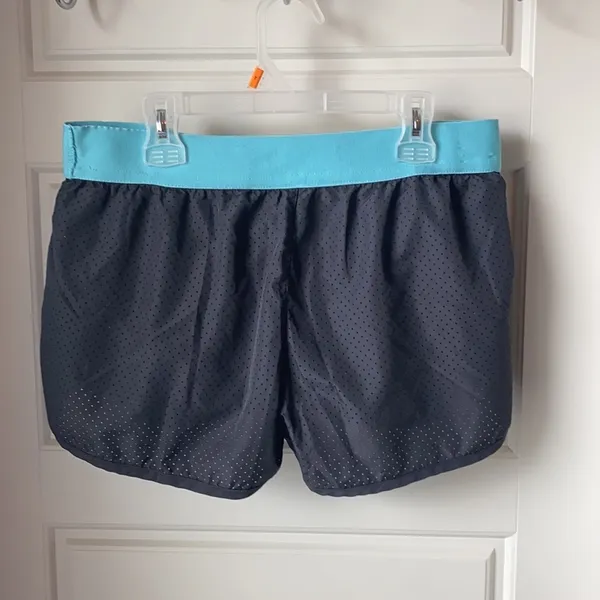 Old Navy Active Wear Shorts - Image 2