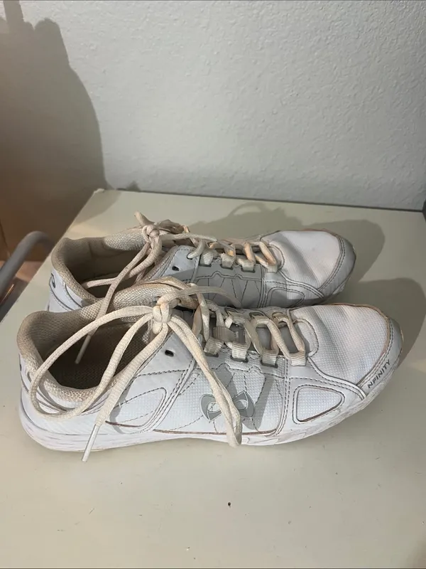 Nfinity Rival Women’s Cheer Cheerleading Shoes Size 9 - Image 3