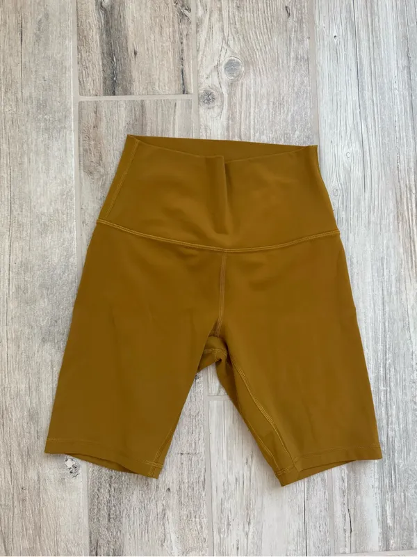 Lululemon Align Short 8" Gold Spice Size 4 NWOT - Image 6