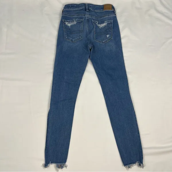 American Eagle Distressed Skinny Jeans, Size: 4 Regular - Image 3