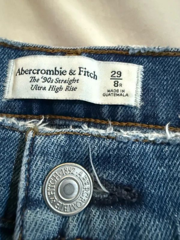 Abercrombie Jeans High-Rise - Image 2