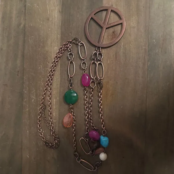 Copper tone chain and stationed bead peace pendant necklace - Image 2