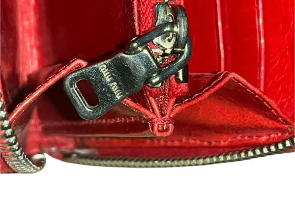 Miu Miu Matelassé Leather Wallet Red Quilted Zip Logo Hardware SOLD AS IS - Image 11