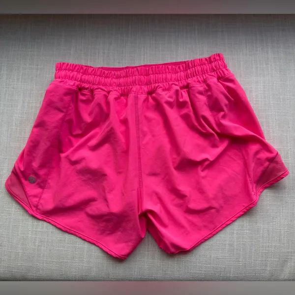 Lululemon Hotty Hot Short II *Long 4" Pink Highlight | 6 tall - Image 4