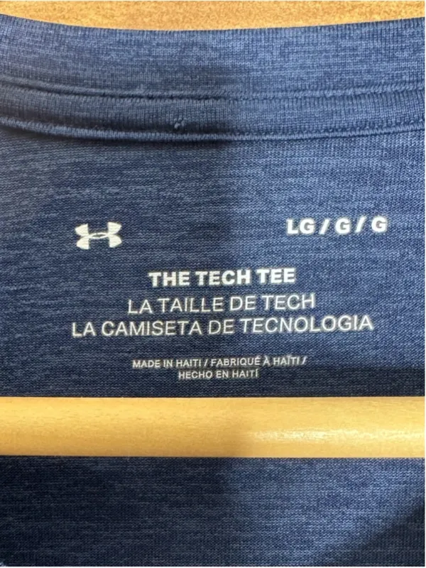 Under Armour Navy V-Neck Short-Sleeve Tech Tee size large - Image 4