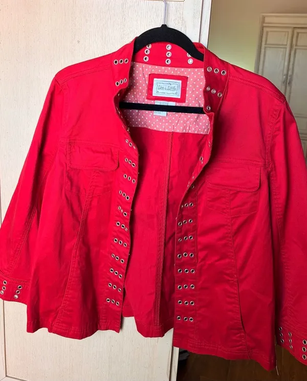 Live a Little Red Grommet Eyelet Jacket Size L Y2K Stretch Cotton - Image 2