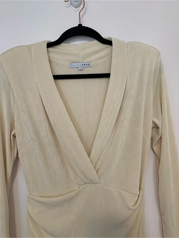 Baltic Born Pierce Shimmer Cream Long-Sleeve Gown with Side Slit - Image 8