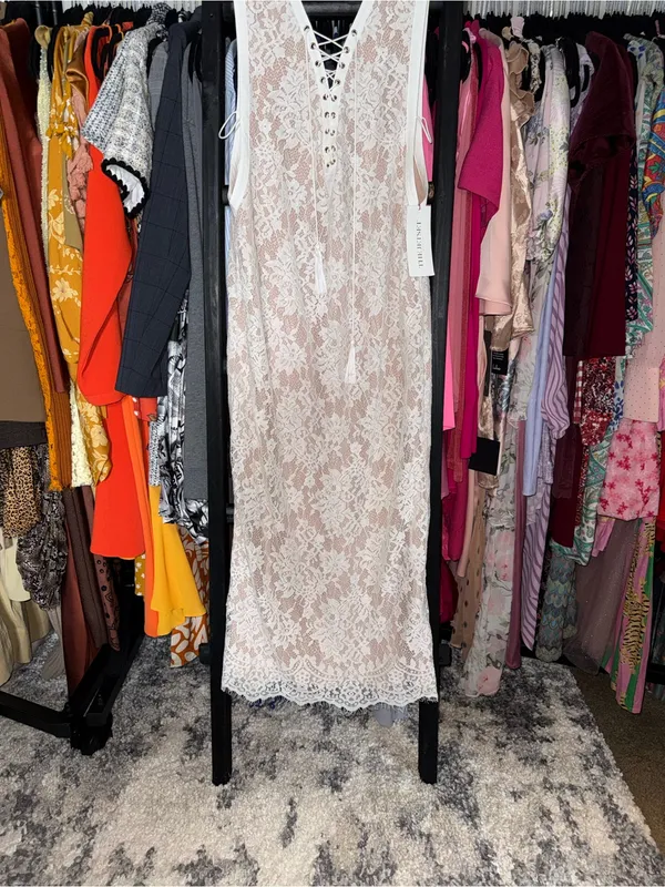 The Jetset Diaries Golden Rose White Lace Maxi Dress Womens Small New NWT - Image 5