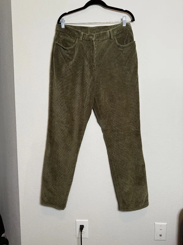 Vintage green Corduroy high Waisted Pants - Image 5