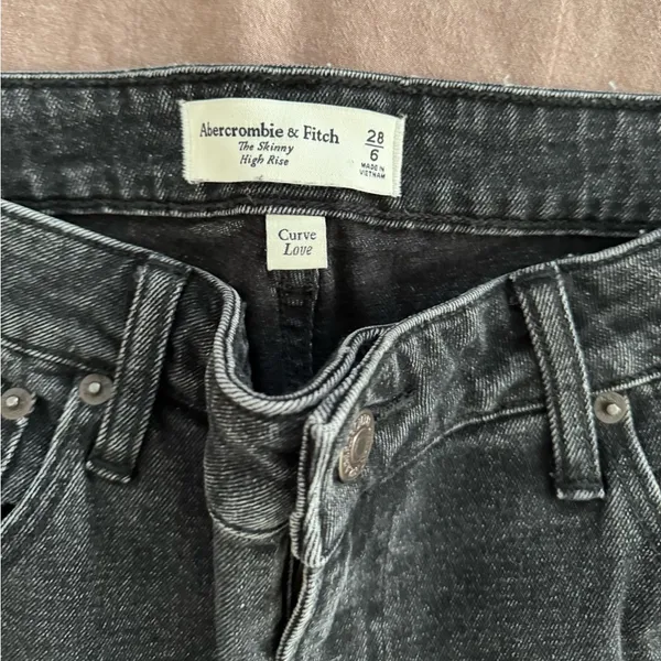 Abercrombie curve love jeans - Image 4