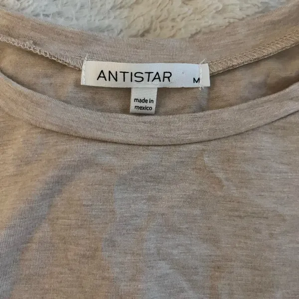 Cropped Tee Size M - Image 2