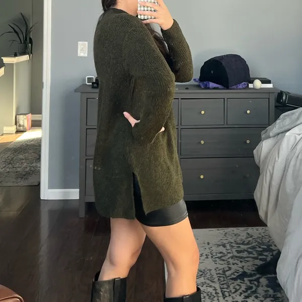 Green Sweater Dress Size M - Image 3