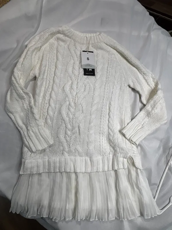 Minsure Fashion Women White Cable Knit Sweater with Pleated Chiffon Hem - Image 3