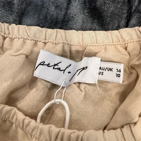 Petal Pup Beige off Shoulder Top Size 10 - Image 2