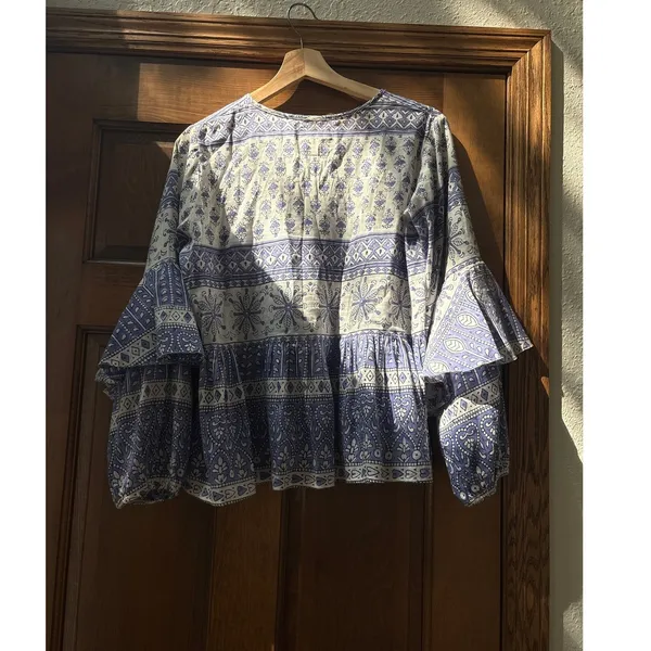 HUNTER BELL Blue White Floral Print Peplum Blouse Size Large - Image 5