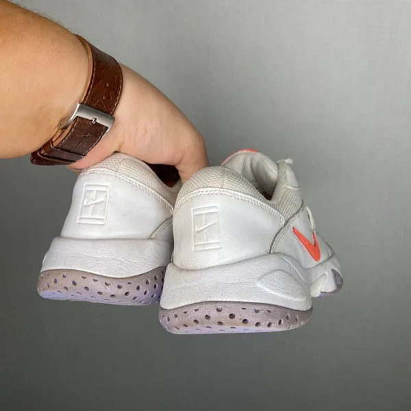 Nike |‎ Women's Court 2 Lite White Sneaker 8.5 - Image 4