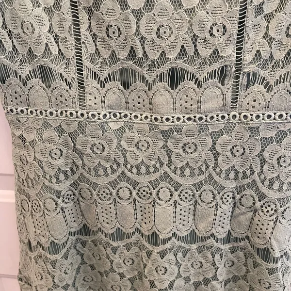 Altar'd State Sage Green Lace‎ Mini Dress Crochet Floral Boho Womens L Romantic - Image 4