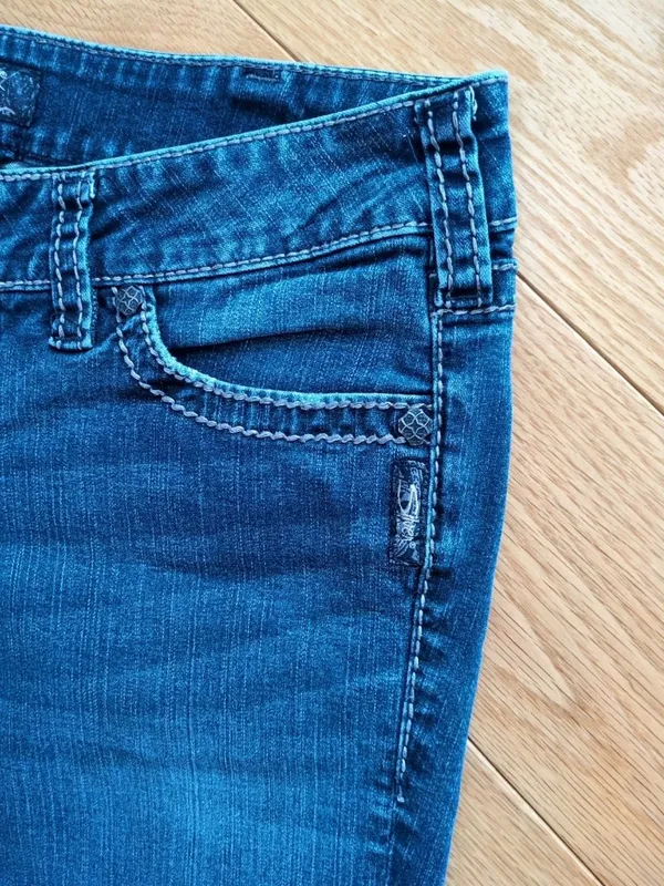 Silver Jeans Suki Women’s W34xL25 Flared Ankle Jeans Medium Wash Mid Rise - Image 6