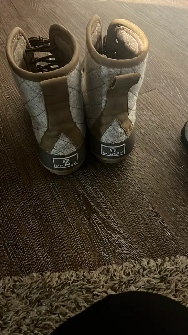 Rain Boots - Image 3