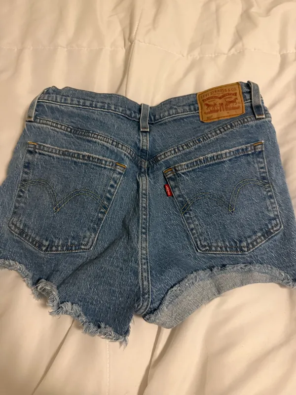 Levi’s 501 Shorts Denim High-Rise - Image 2