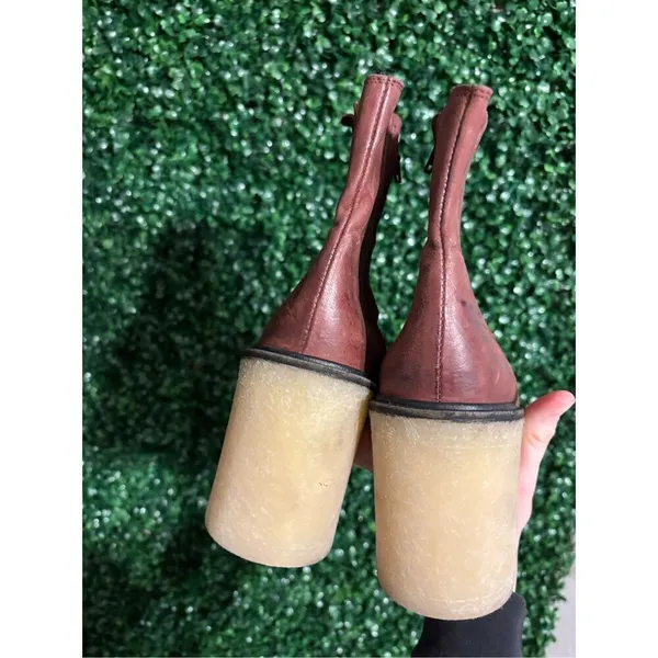 Free People James Chelsea Lug Sole Boot in Cherry Chocolate Sz 10 NWOT - Image 7