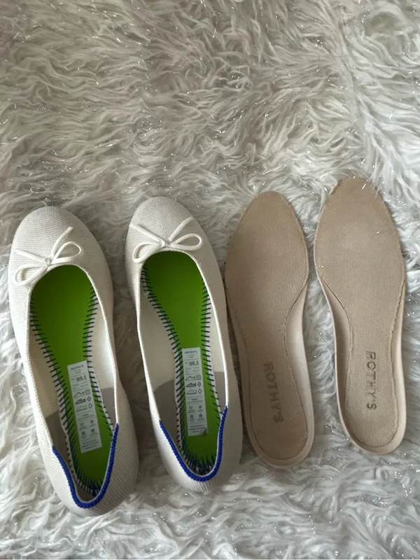 Rothy's Ivory White Women’s Ballet Flat with Bow and Blue Trim Size US W6.5 - Image 3